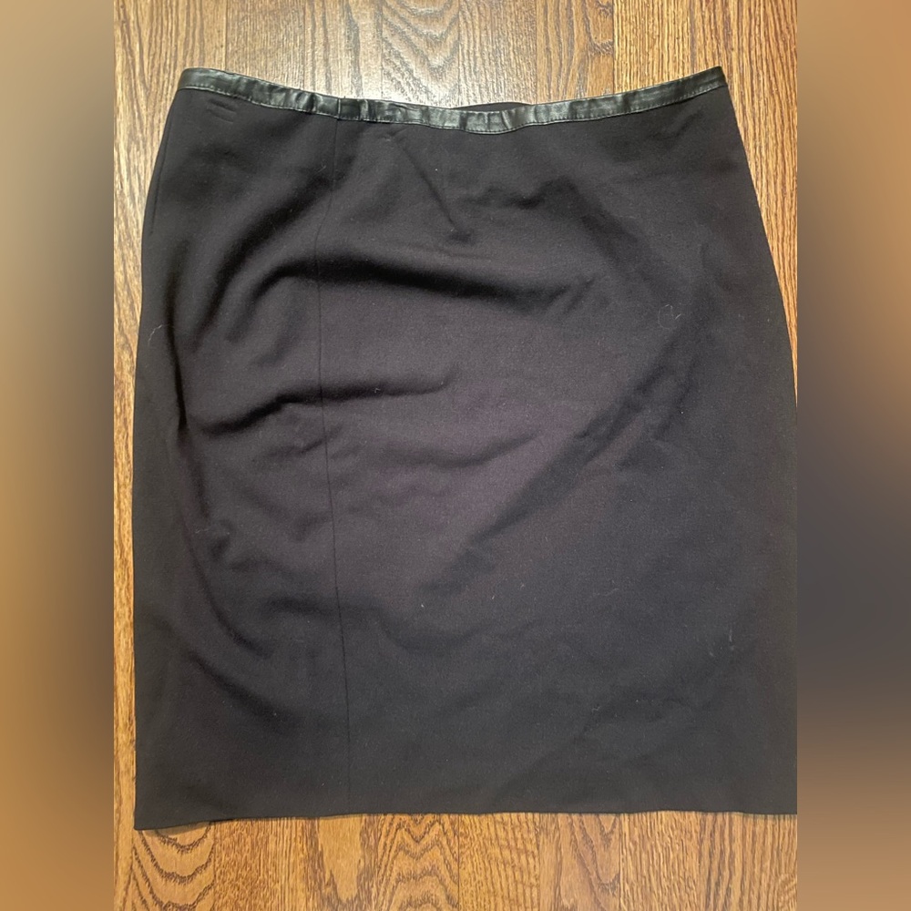 Akris Punto pencil Elegant Black Women's Skirt